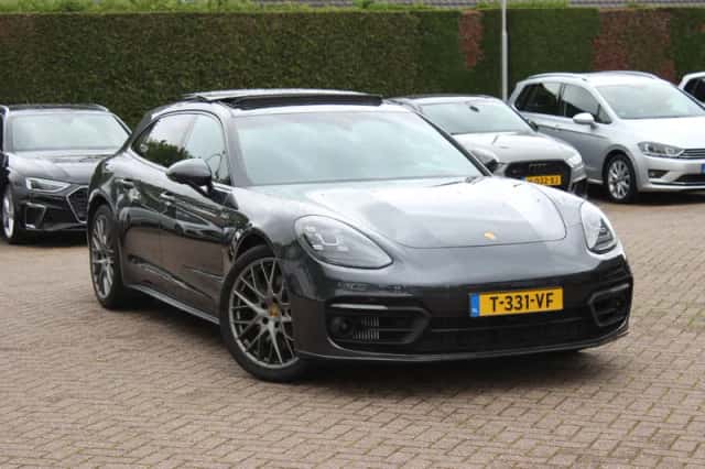 Porsche Panamera (2021)