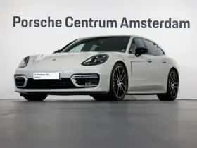 Porsche Panamera (2023)