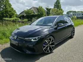 Volkswagen Golf (2024)