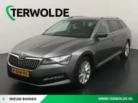 Škoda Superb (2022)