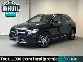 Mercedes-Benz GLA (2022)