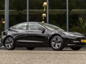Tesla Model 3 (2019)