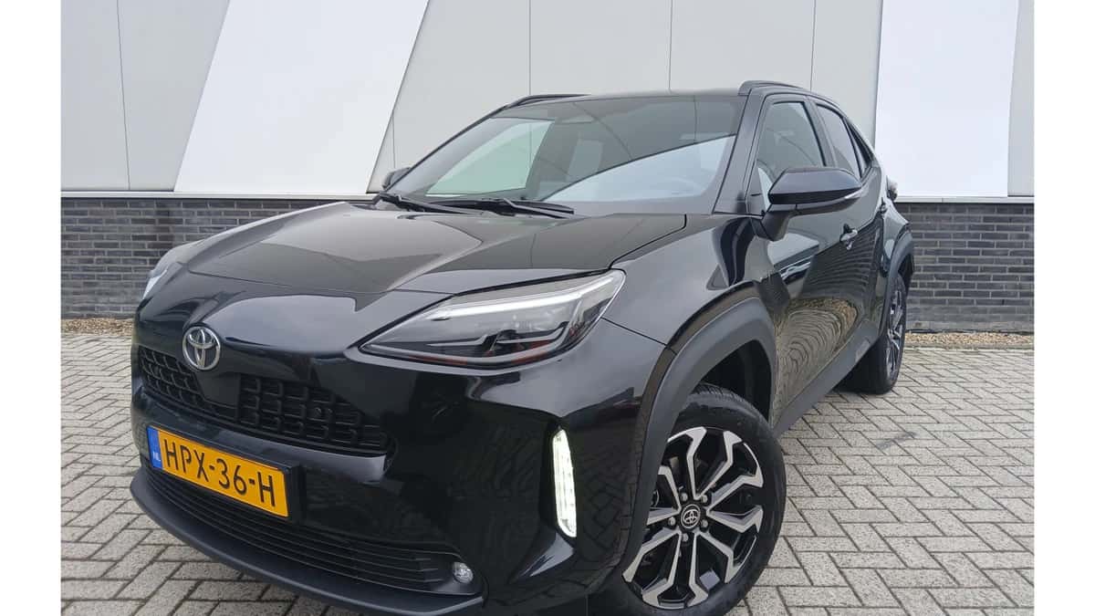Toyota Yaris Cross (2025) — foto 1