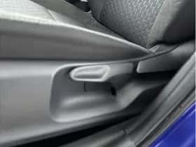 Toyota Yaris Cross (2024) thumbnail 16