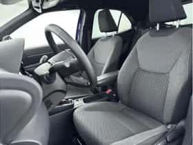 Toyota Yaris Cross (2024) thumbnail 8