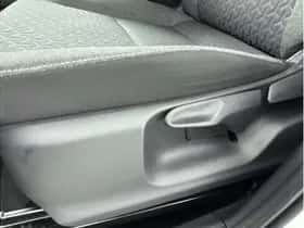 Toyota Yaris Cross (2021) thumbnail 12