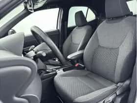 Toyota Yaris Cross (2025) thumbnail 12