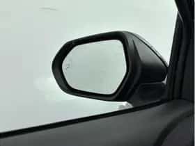 Toyota Yaris Cross (2025) thumbnail 5