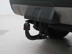 Toyota Land Cruiser (2024) thumbnail 5
