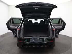 Land Rover Range Rover Sport (2026) thumbnail 13