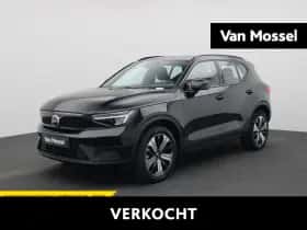 Volvo XC40 (2022)