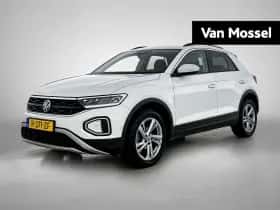 Volkswagen T-Roc (2023)