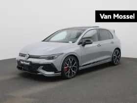 Volkswagen Golf (2025)