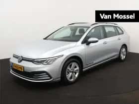 Volkswagen Golf (2024)