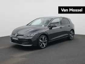 Volkswagen Golf (2025)