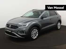 Volkswagen T-Roc (2025)