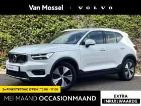 Volvo XC40 (2022)