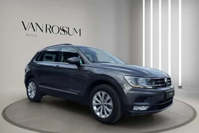 Volkswagen Tiguan (2017)