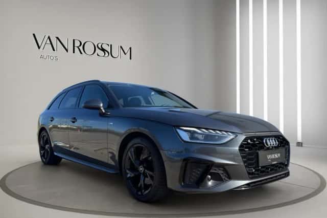 Audi A4 (2022)