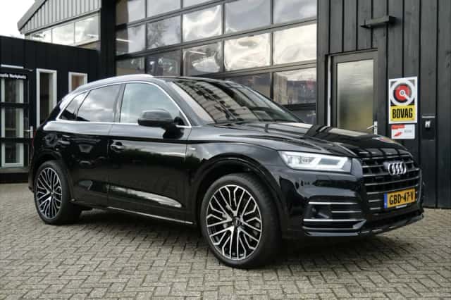 Audi Q5 (2020) thumbnail 1