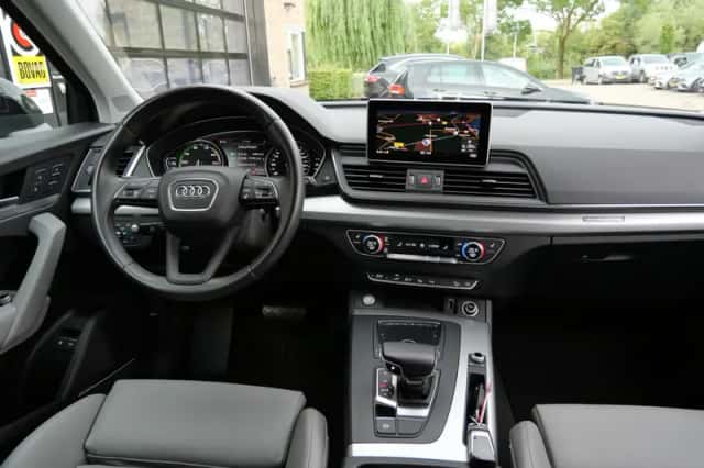 Audi Q5 (2020) thumbnail 6