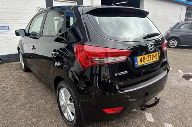 Hyundai ix20 (2013) thumbnail 3