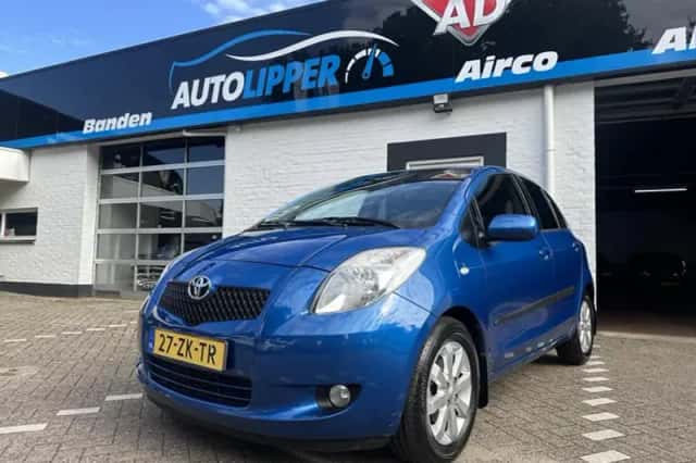 Toyota Yaris (2008) thumbnail 1