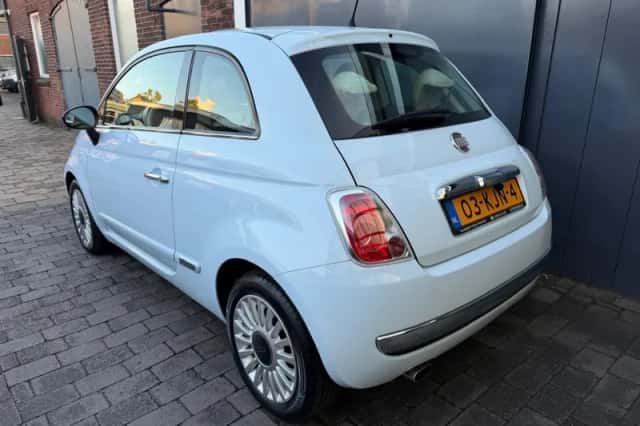 Fiat 500 (2009) thumbnail 2