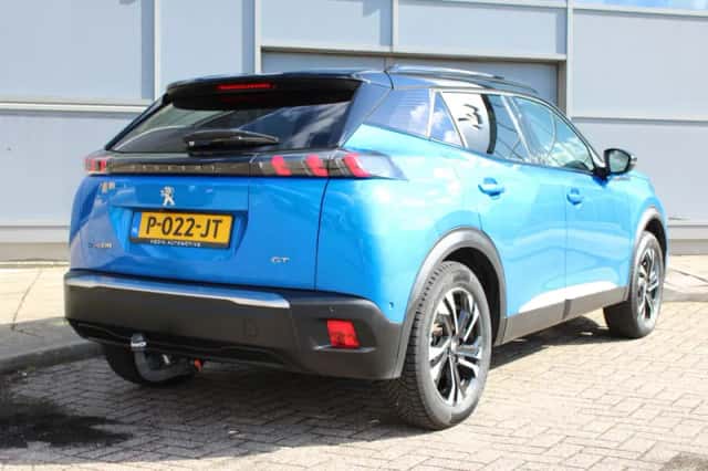 Peugeot 2008 (2022) thumbnail 2