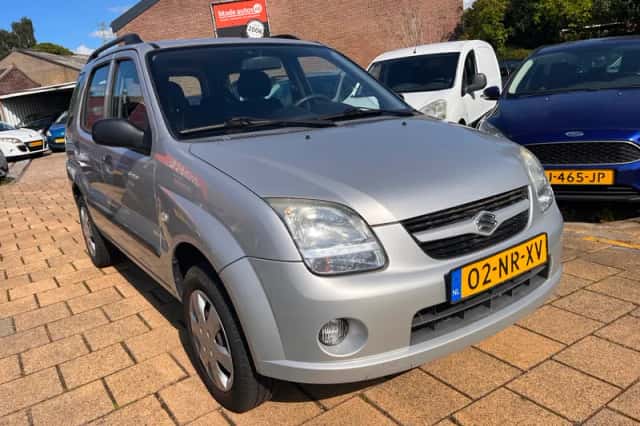 Suzuki Ignis (2004) thumbnail 5