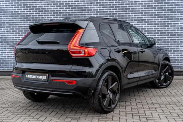 Volvo XC40 (2026) thumbnail 3