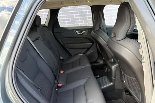Volvo XC60 (2026) thumbnail 6