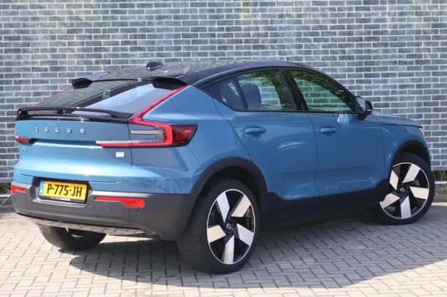Volvo C40 (2023) thumbnail 3