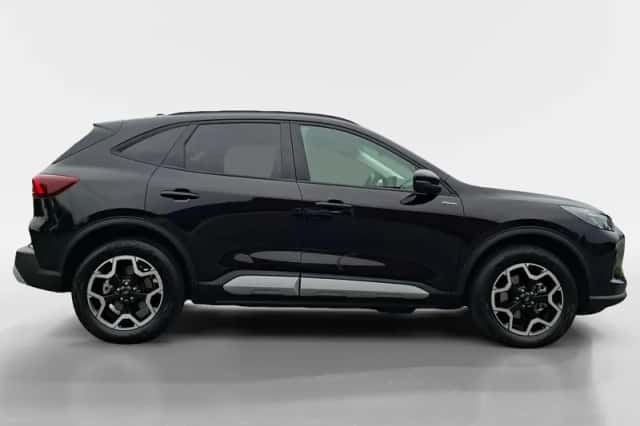 Ford Kuga (2024) thumbnail 4
