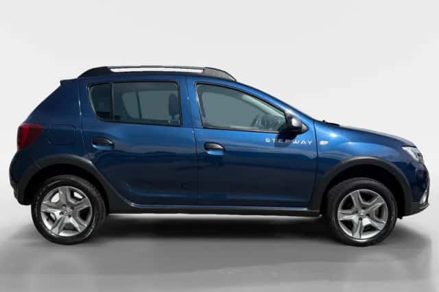 Dacia Sandero Stepway (2018) thumbnail 4