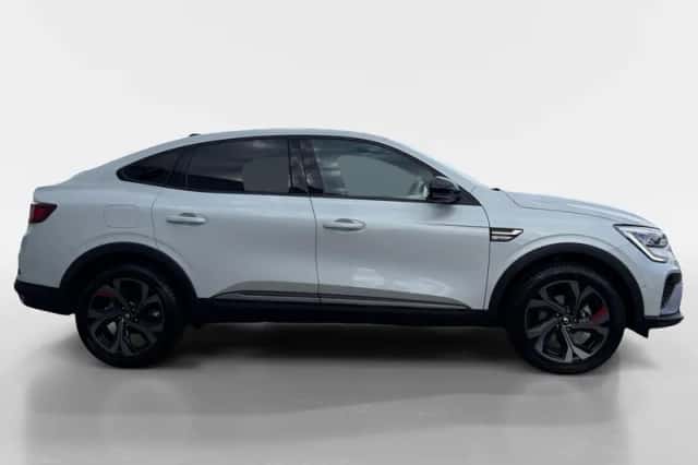 Renault Arkana (2021) thumbnail 4