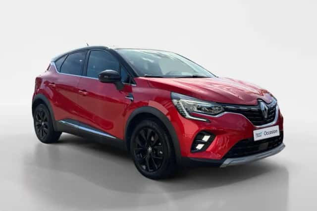 Renault Captur (2022) thumbnail 3