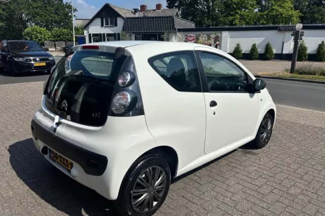 Citroën C1 (2012) thumbnail 3