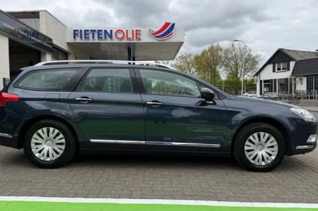 Citroën C5 Tourer (2009) thumbnail 3
