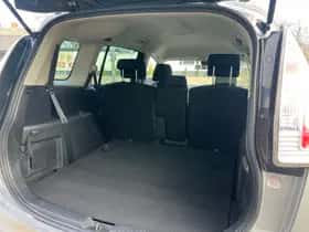 Mazda 5 (2007) thumbnail 11