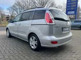 Mazda 5 (2007) thumbnail 3