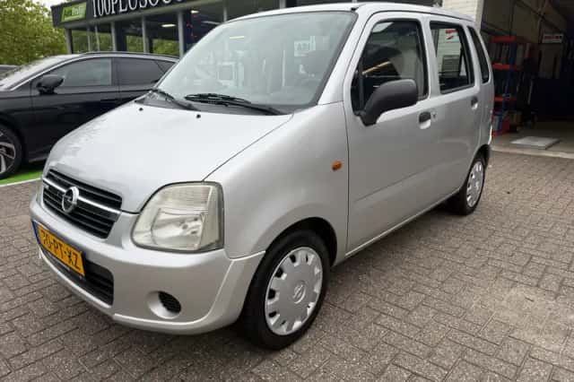 Opel Agila (2004) thumbnail 1