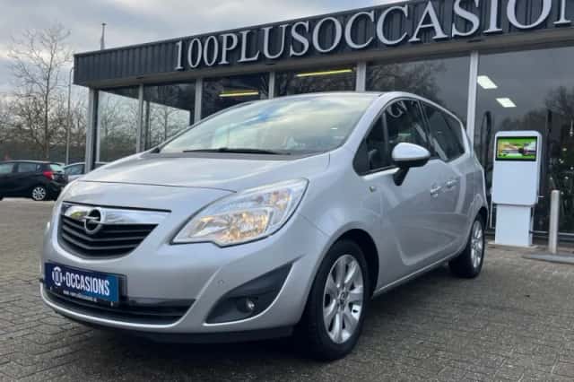 Opel Meriva (2010) thumbnail 1
