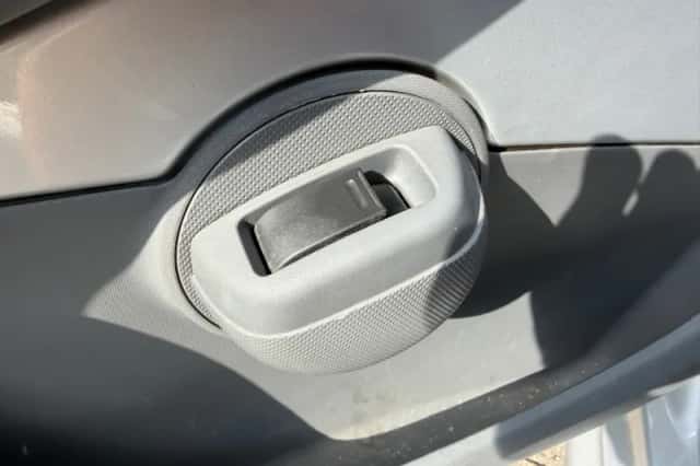 Peugeot 107 (2007) thumbnail 5