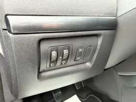 Renault Clio (2008) thumbnail 17