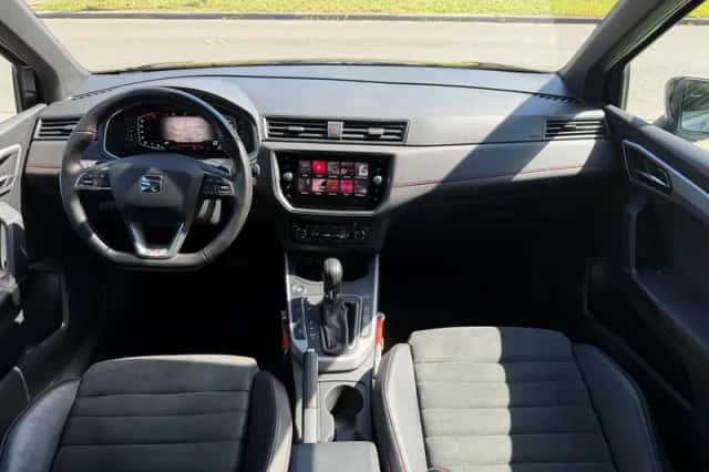 SEAT Arona (2019) thumbnail 2