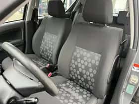 Suzuki SPLASH (2008) thumbnail 17