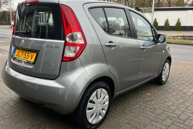 Suzuki SPLASH (2008) thumbnail 5