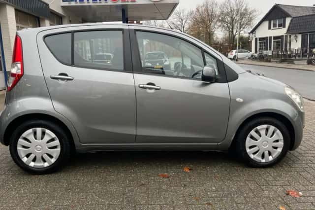 Suzuki SPLASH (2008) thumbnail 6