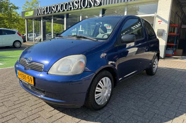 Toyota Yaris (2000) thumbnail 1